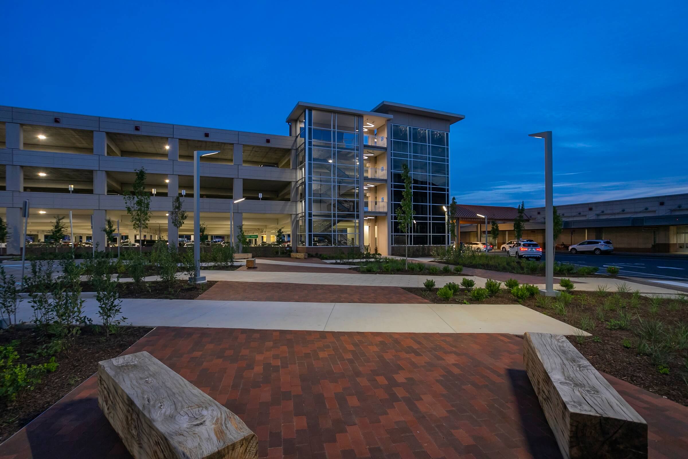 Chattanooga Airport Parking Garage